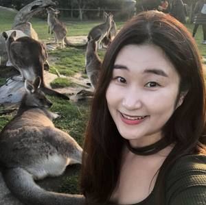 Meet your Posher, Shin-ae